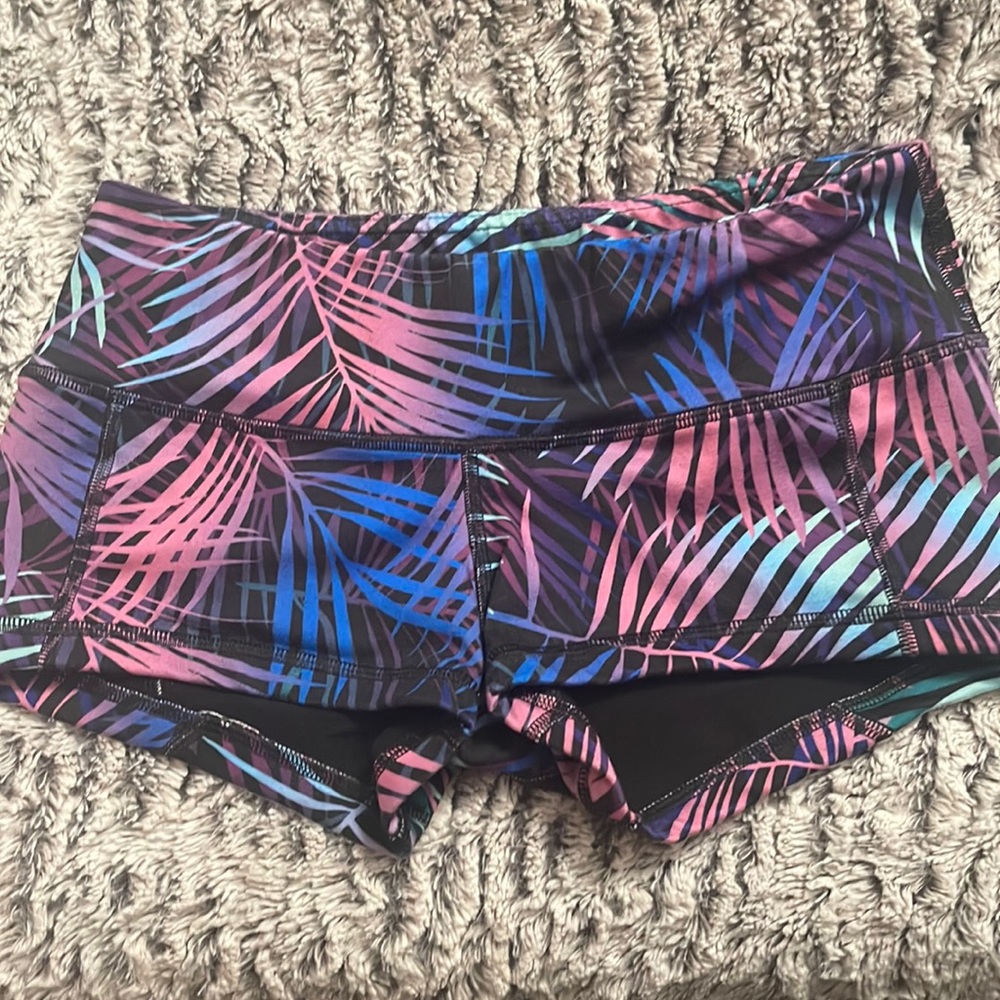 OG style Fleo, size small